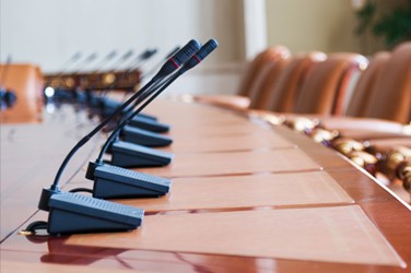 Moet je op de beurs beleggen in het aandeel van het labo Novo Nordisk dat een besturrcrisis beleeft?